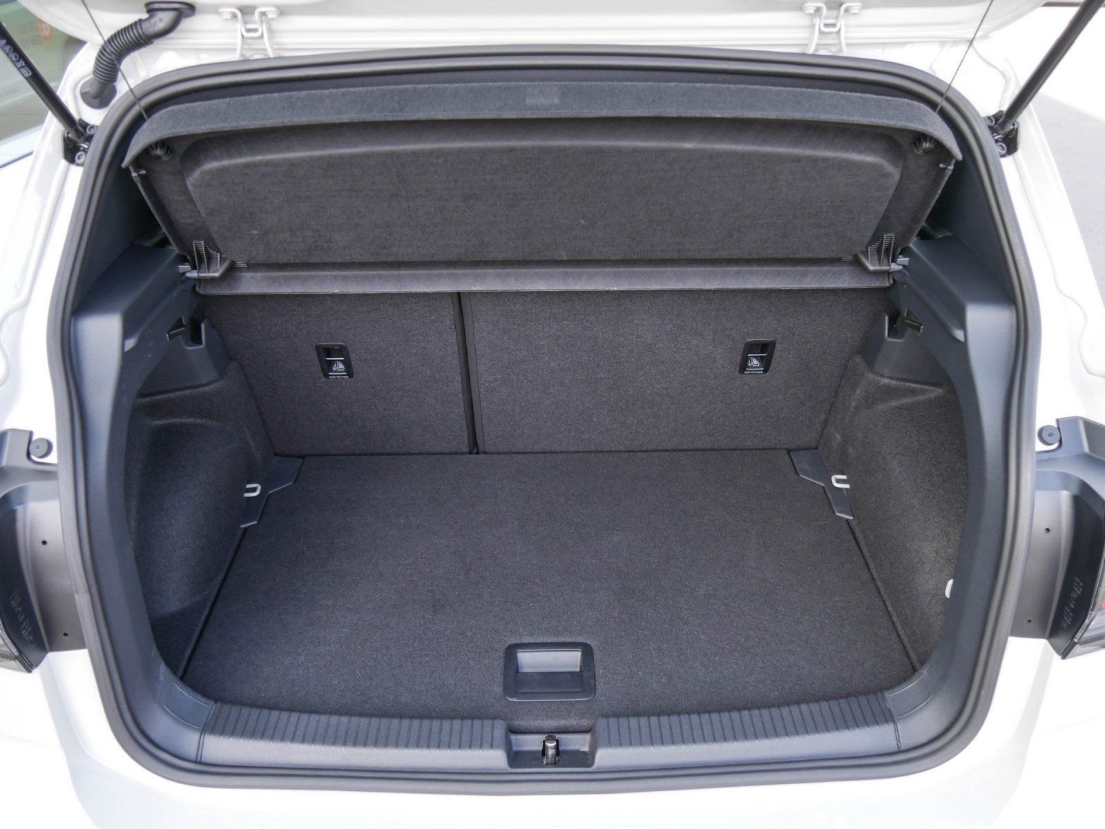 Volkswagen T-Cross - Bild 14
