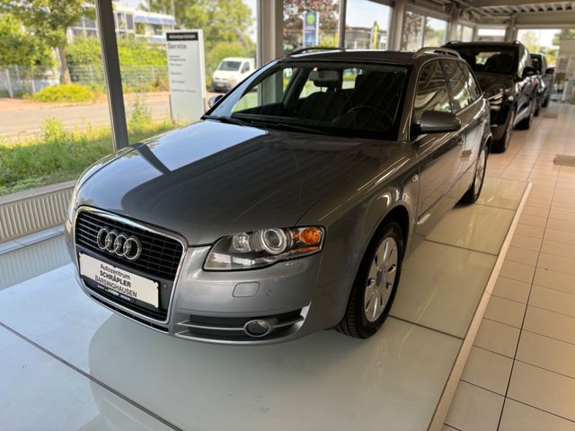 Audi A4 3.2 FSI Avant*AHK*NAVI*XENO*1.HND*TÜV NEU