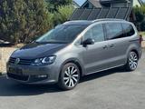Volkswagen Sharan 2.0 TDI ALLSTAR DSG PANO AHK StHz. 7Si. - Volkswagen Sharan: Allstar