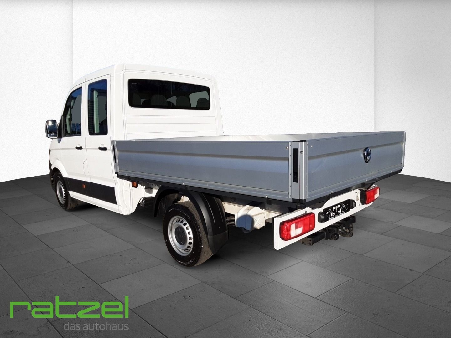 Fahrzeugabbildung Volkswagen Crafter Pritsche DOKA ML 2.0 TDI AHK Navi Klimaa