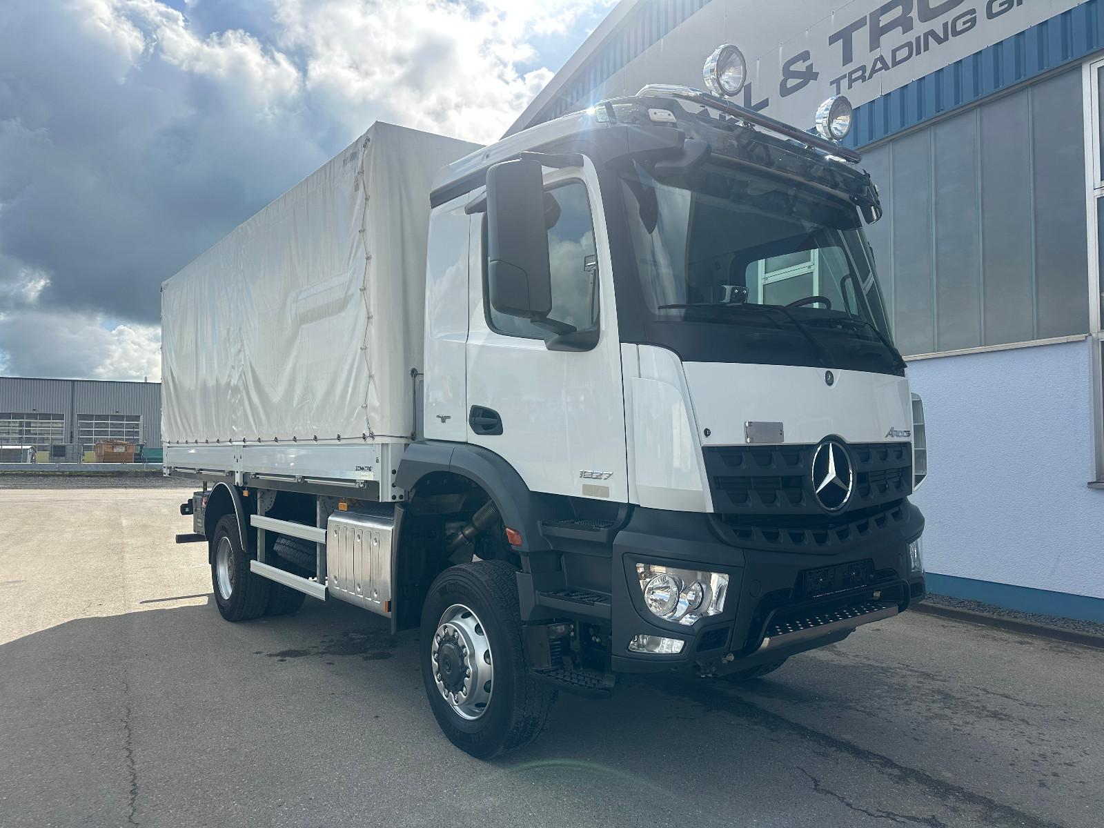 Mercedes-Benz 1827 Arocs 4x4 Fahrschulausrüstung