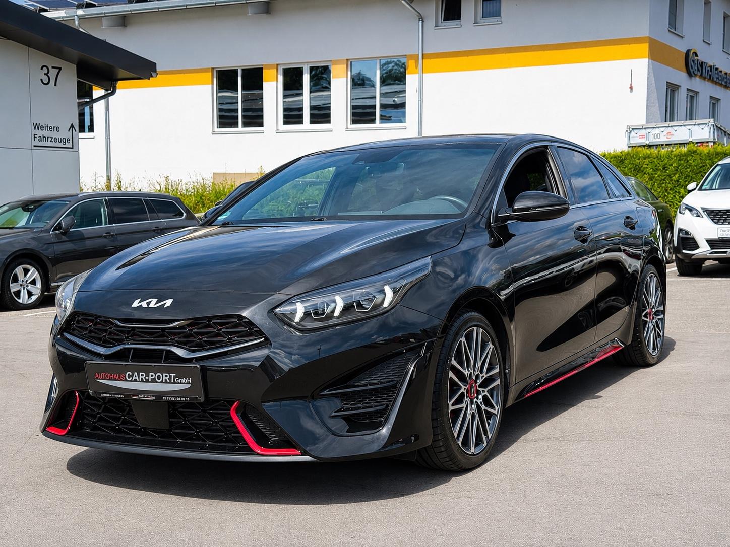 Kia pro cee'd / ProCeed