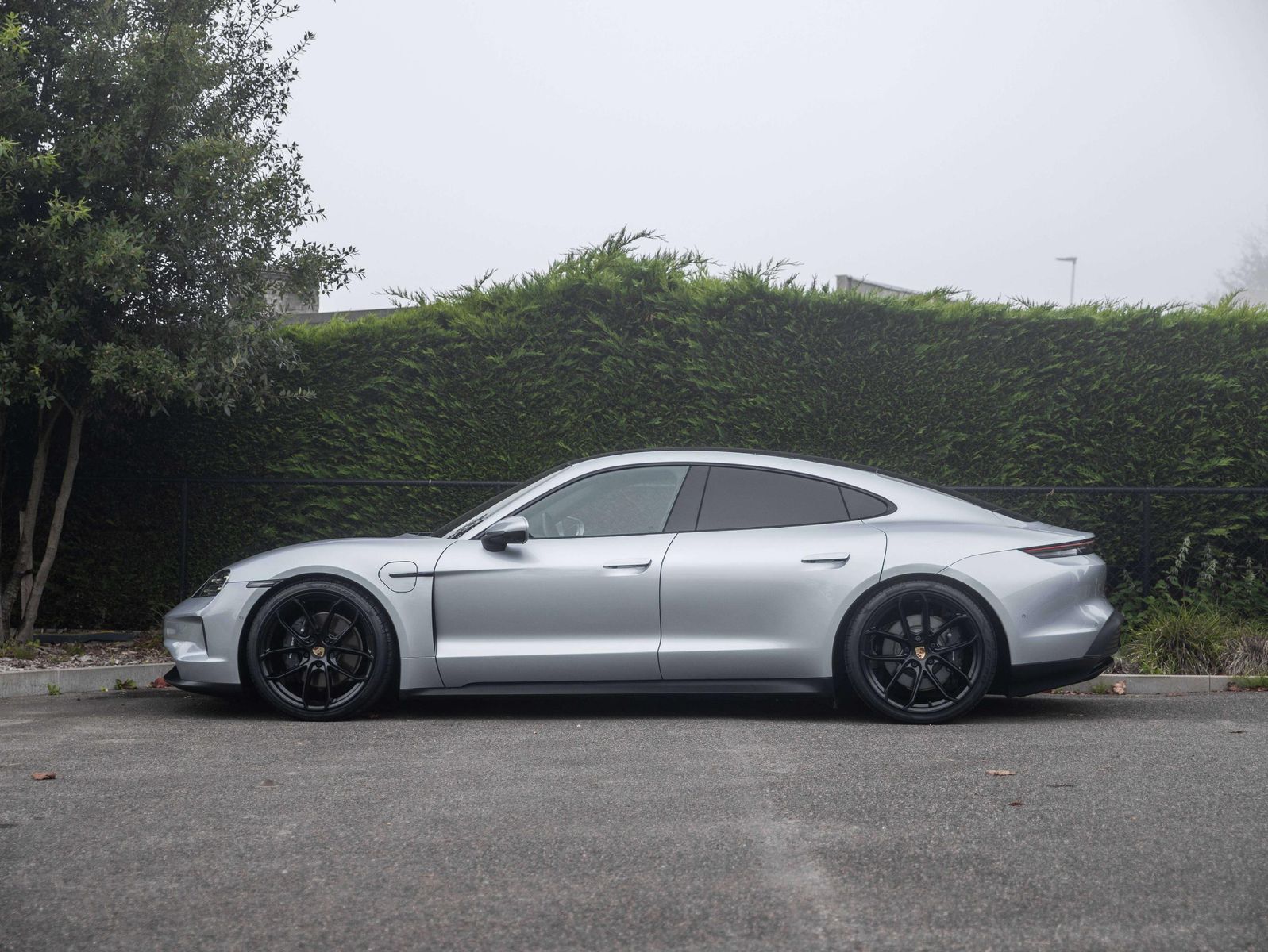 Porsche Taycan FACELIFT BATT+/PANO/AIR/21 /HDMATRIX/360/ imagem 3