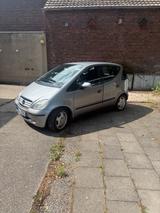 Mercedes-Benz Mercedes A160 Automatik - Mercedes-Benz A 160 in Düsseldorf