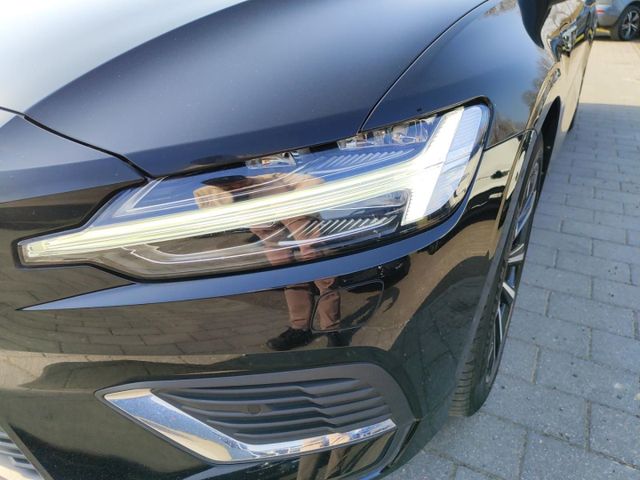 VOLVO V60 (Bild 9 von Array)