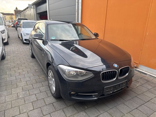 BMW 114 i Sport Line