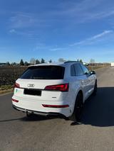 Audi Q5 40TDI,Quattro,Sline,AHK,Sthzg,8Fach,ACC,Ambie - Audi Q5 mit Diesel-Antrieb: Sline