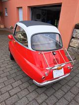 BMW Isetta 250 - BMW mit Benzin-Antrieb: Isetta