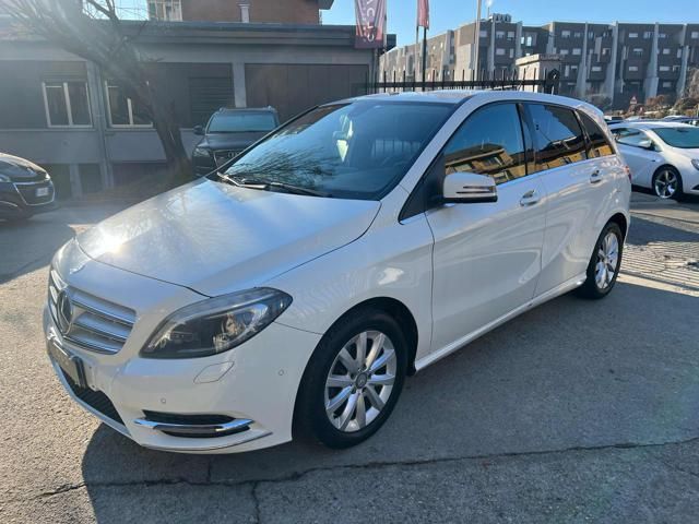 Mercedes-Benz MERCEDES-BENZ B 180 CDI Automatic Premium