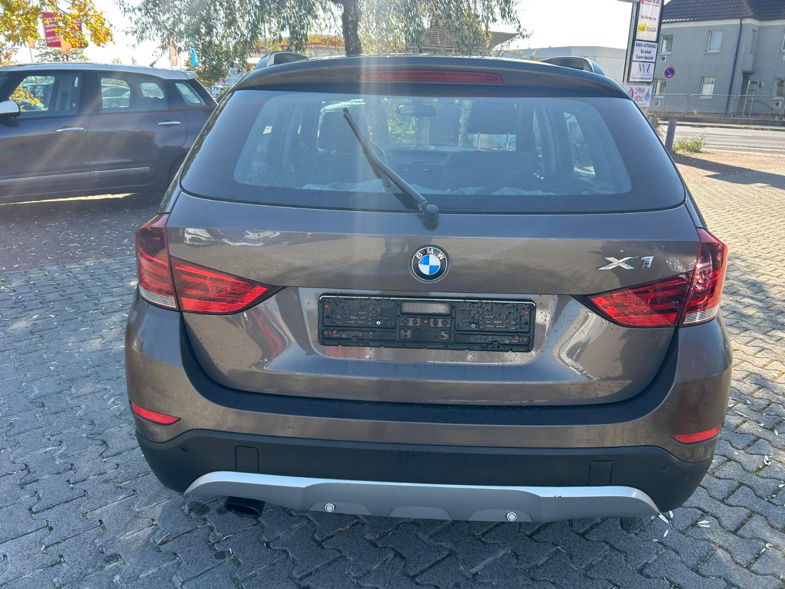 BMW X1 18i SDRIVE 150CH