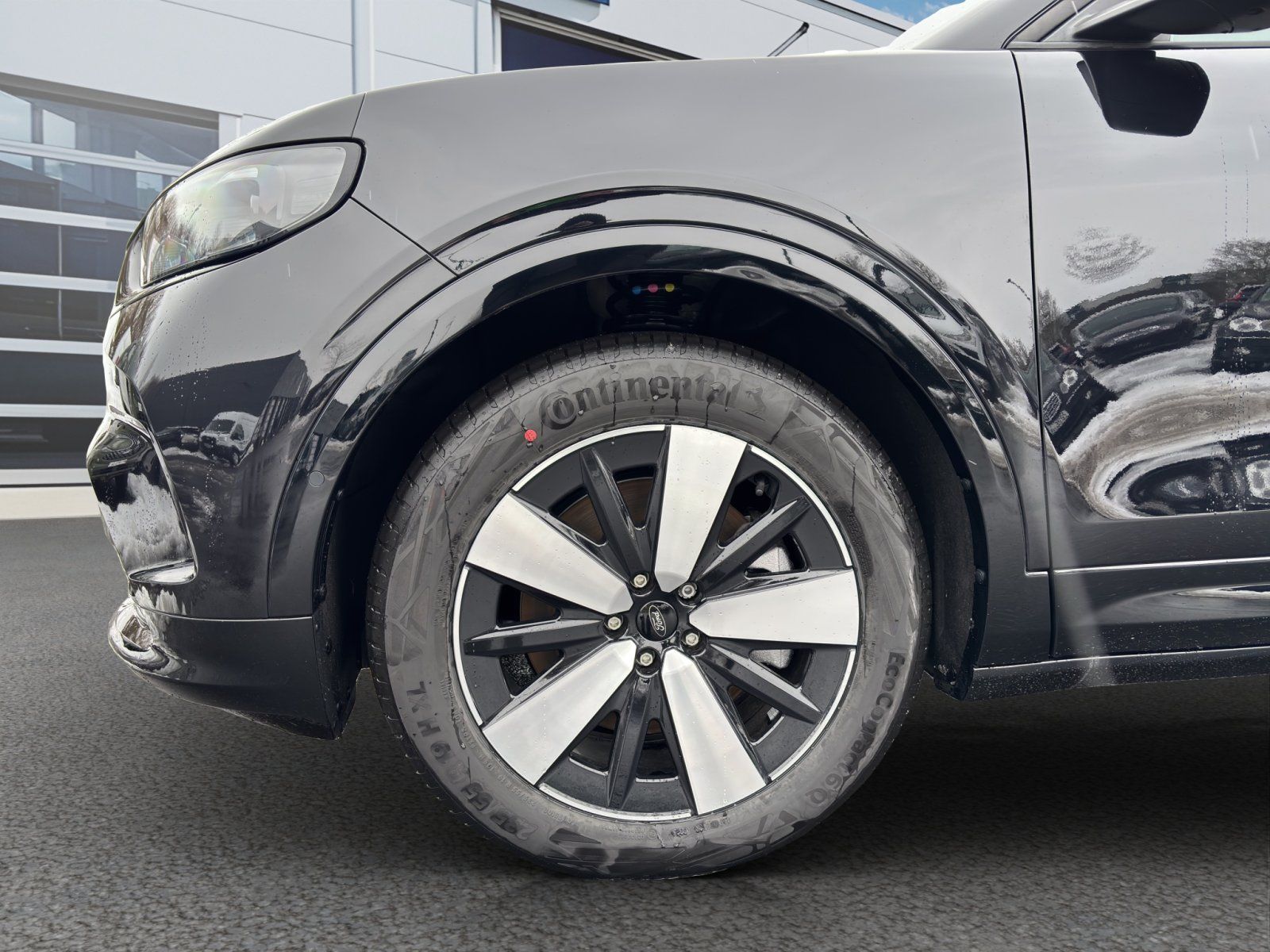 Fahrzeugabbildung Ford Capri eMotor 210 kW RWD