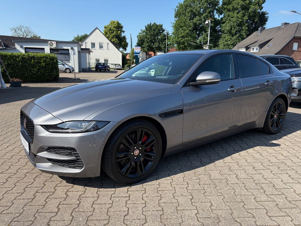 Jaguar XE D180 Black+1.Hand+Leder+360°+ACC+Schiebedach