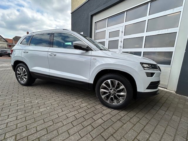 Karoq Clever 2.0 TDI DSG 4x4 NAV;SHZ;LED;KESSY