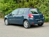 Renault Clio III 1.2 YAHOO!+WENIG KM+KLIMA+ZV+ALU+USB+ - Renault Clio Gebrauchtwagen in Dresden