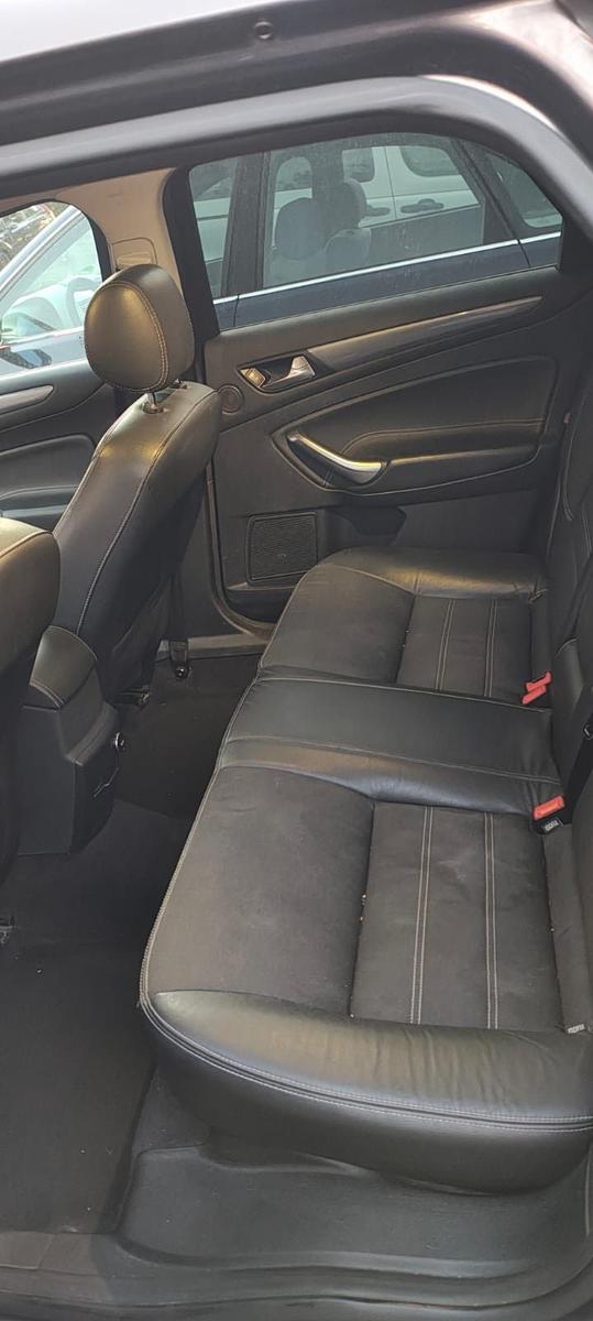 Ford Mondeo 2012 — photo 13