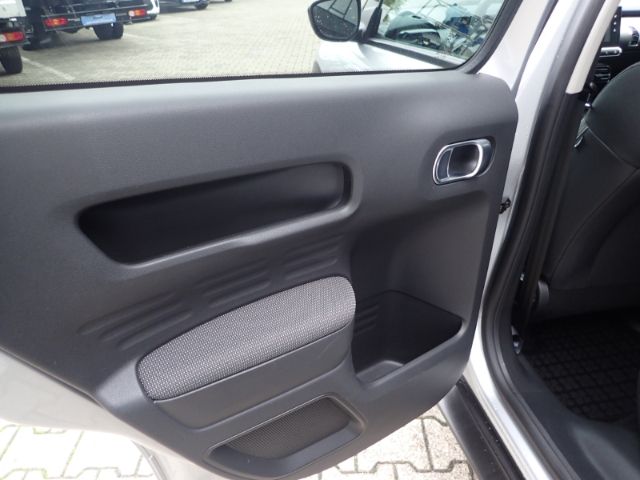 Fahrzeugabbildung Citroën C4 Cactus Shine 1.6 BlueHDi 100 FAP AHK Pano Nav