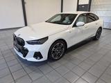 BMW i5 Lim. eDrive 40 M Sport|Navi|Shadow|LED - BMW i5 in Wuppertal