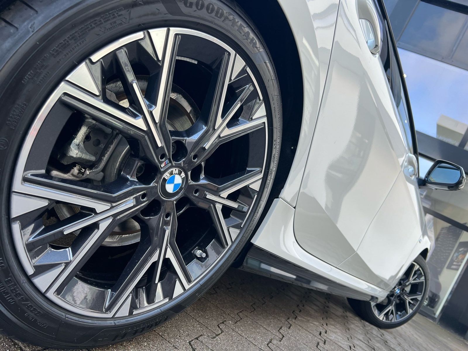 BMW 220 Gran Coupé - Bild 4