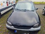 Opel Corsa B  Schwarz  Baujahr 2000  TÜ... - Opel Corsa aus 2000: B