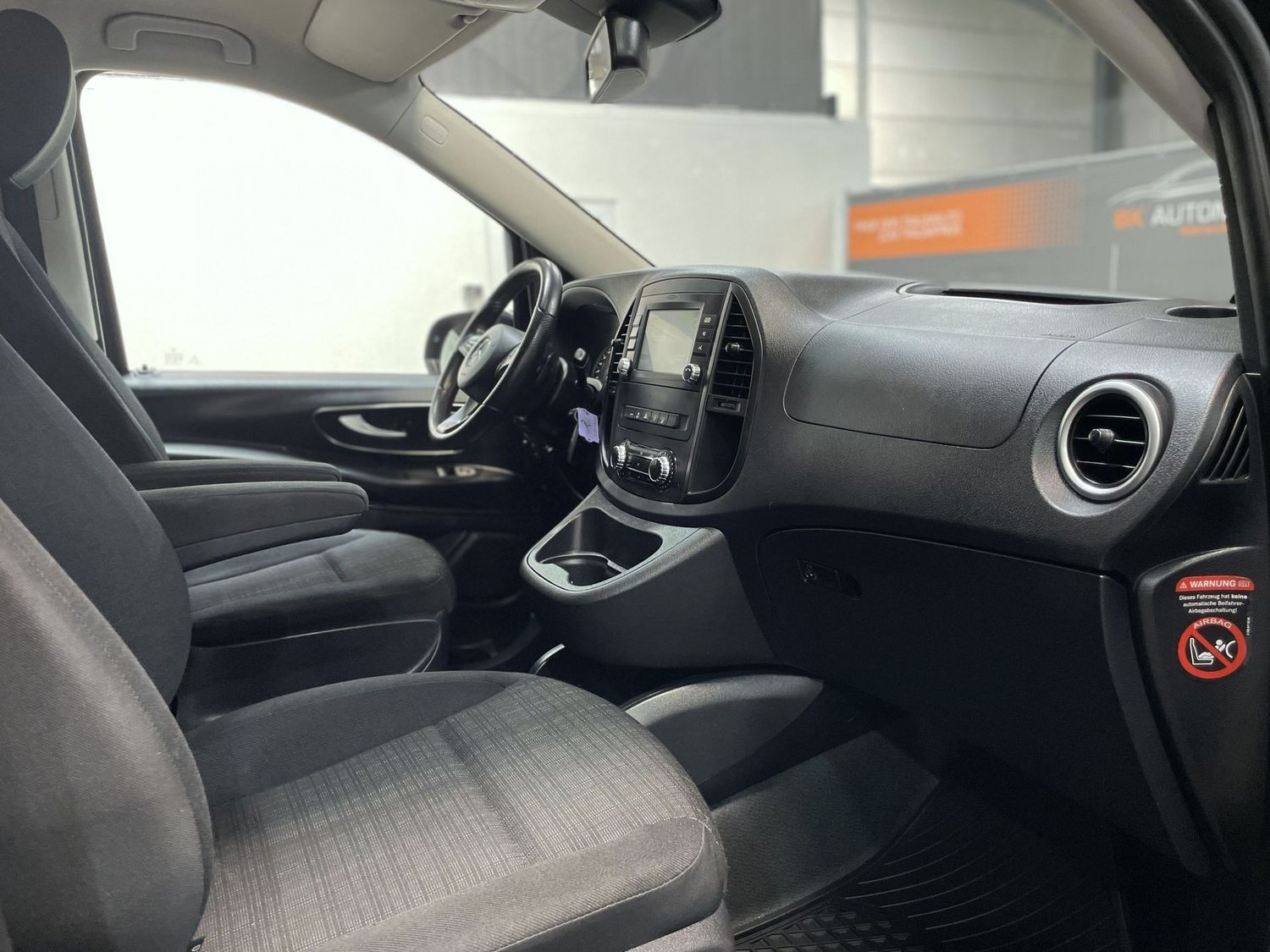 Fahrzeugabbildung Mercedes-Benz Vito 119 CDI extralang #Kamera#Tempo#Standheiz.