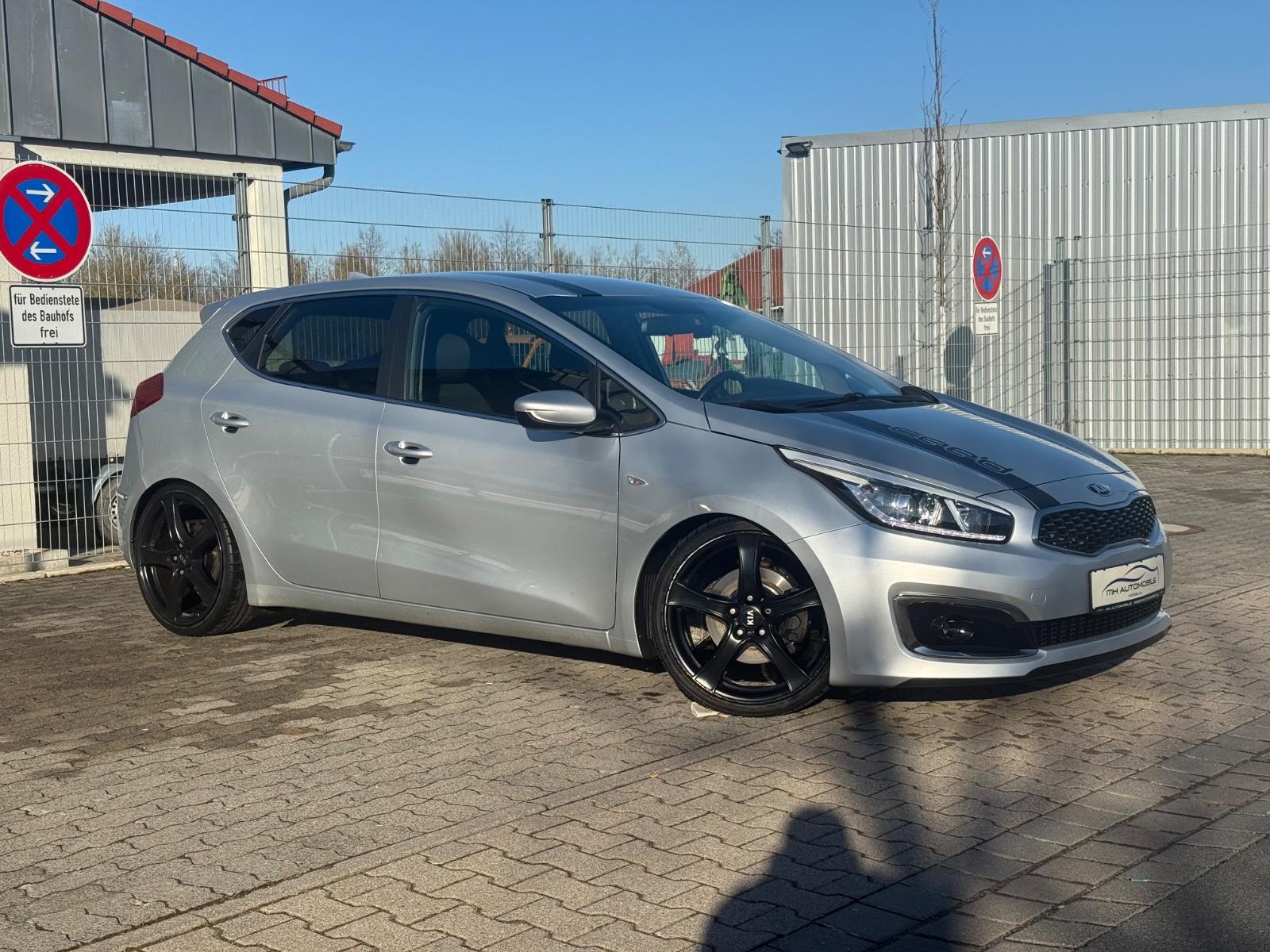 Kia CEED*KLIMA*UEFAEURO*SHZ*NAVI*BT*RÜCKFAHRKAMERA*'