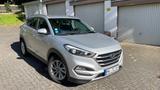 Hyundai TUCSON 2.0CRDi Intro Edition Allrad Automati...