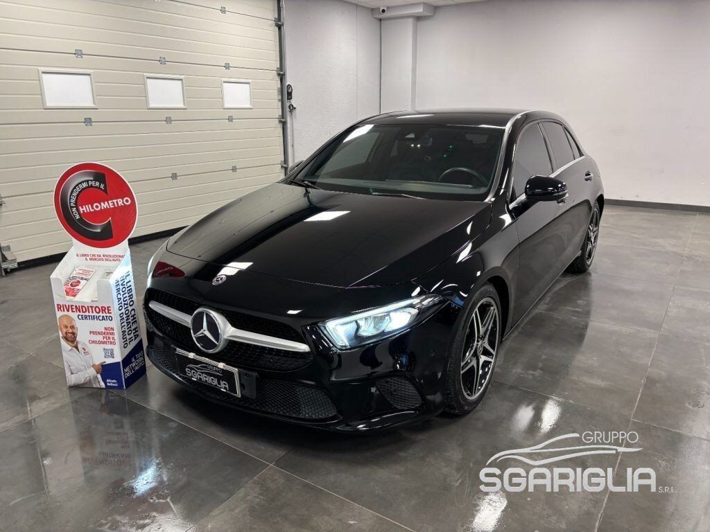 Mercedes-Benz Mercedes A 180 d Premium StraFull Automatico imagem 3