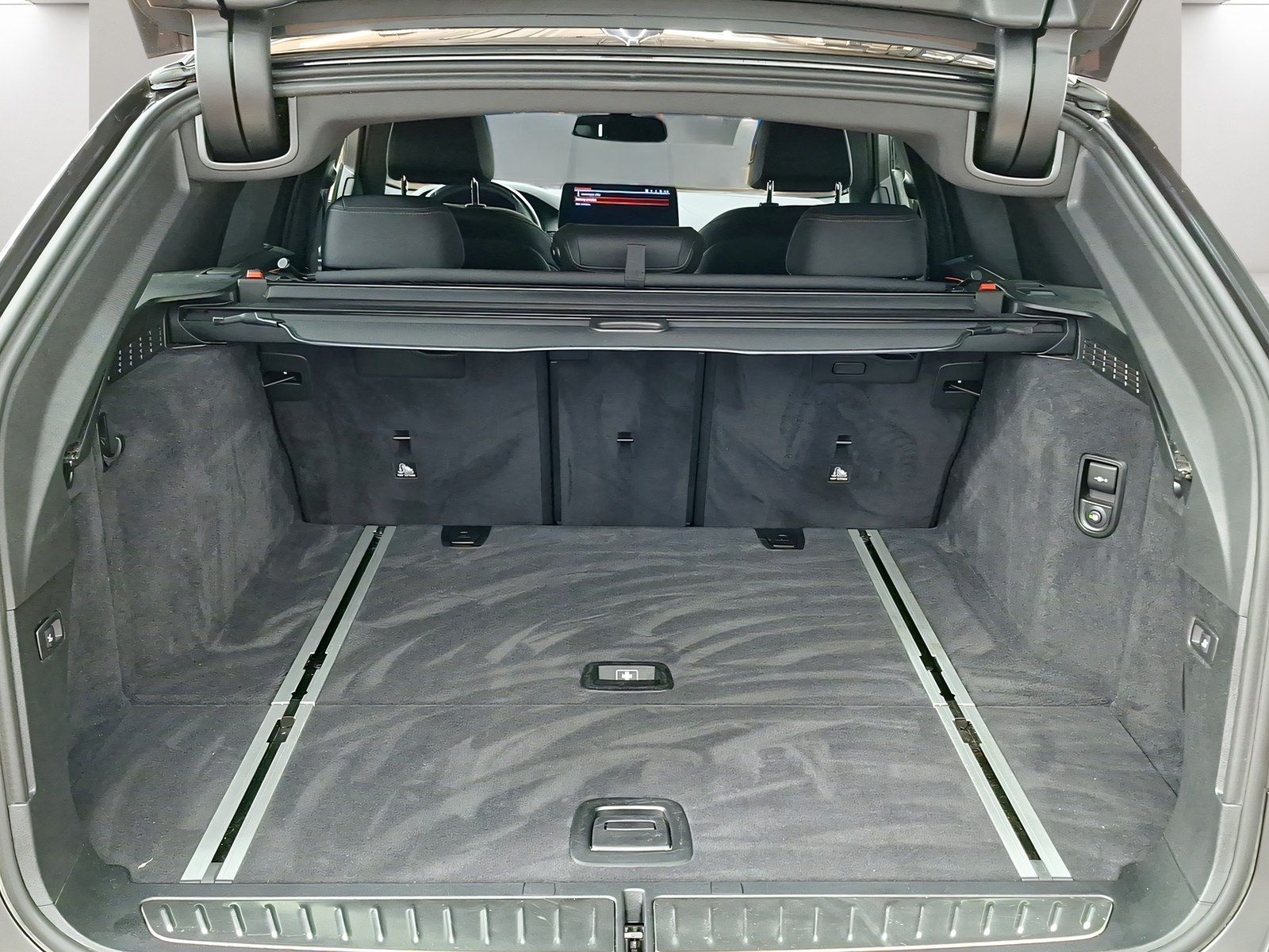 BMW 520d xDrive Touring M Sport AHK LiveCockpitProf foto 11