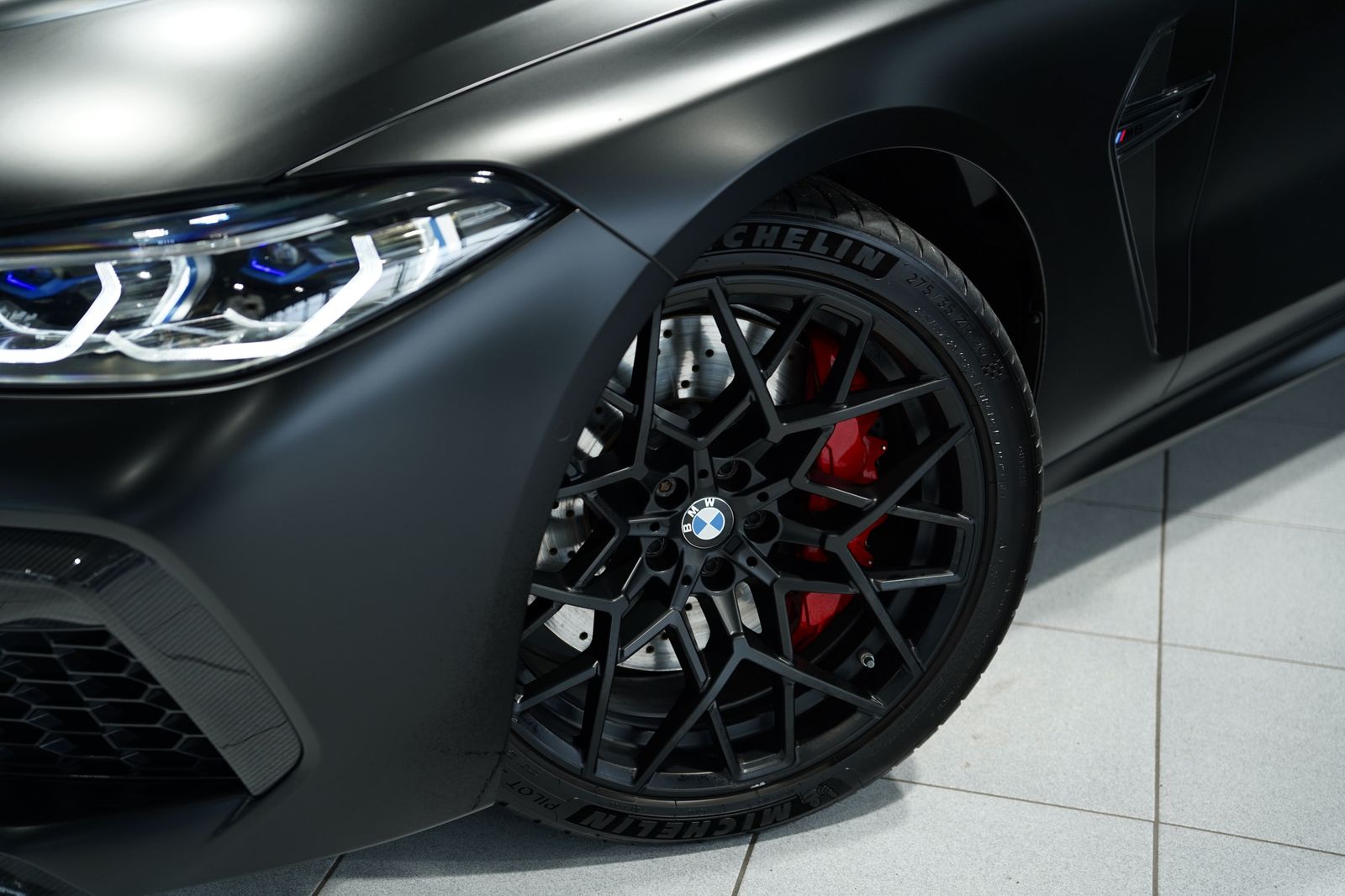 Bmw M8
