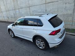 VW Tiguan Highline 4Motion 2,0TDI R-Line Standheizu