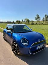MINI Cooper SE Favoured Trim (Vollausstattung / XL)