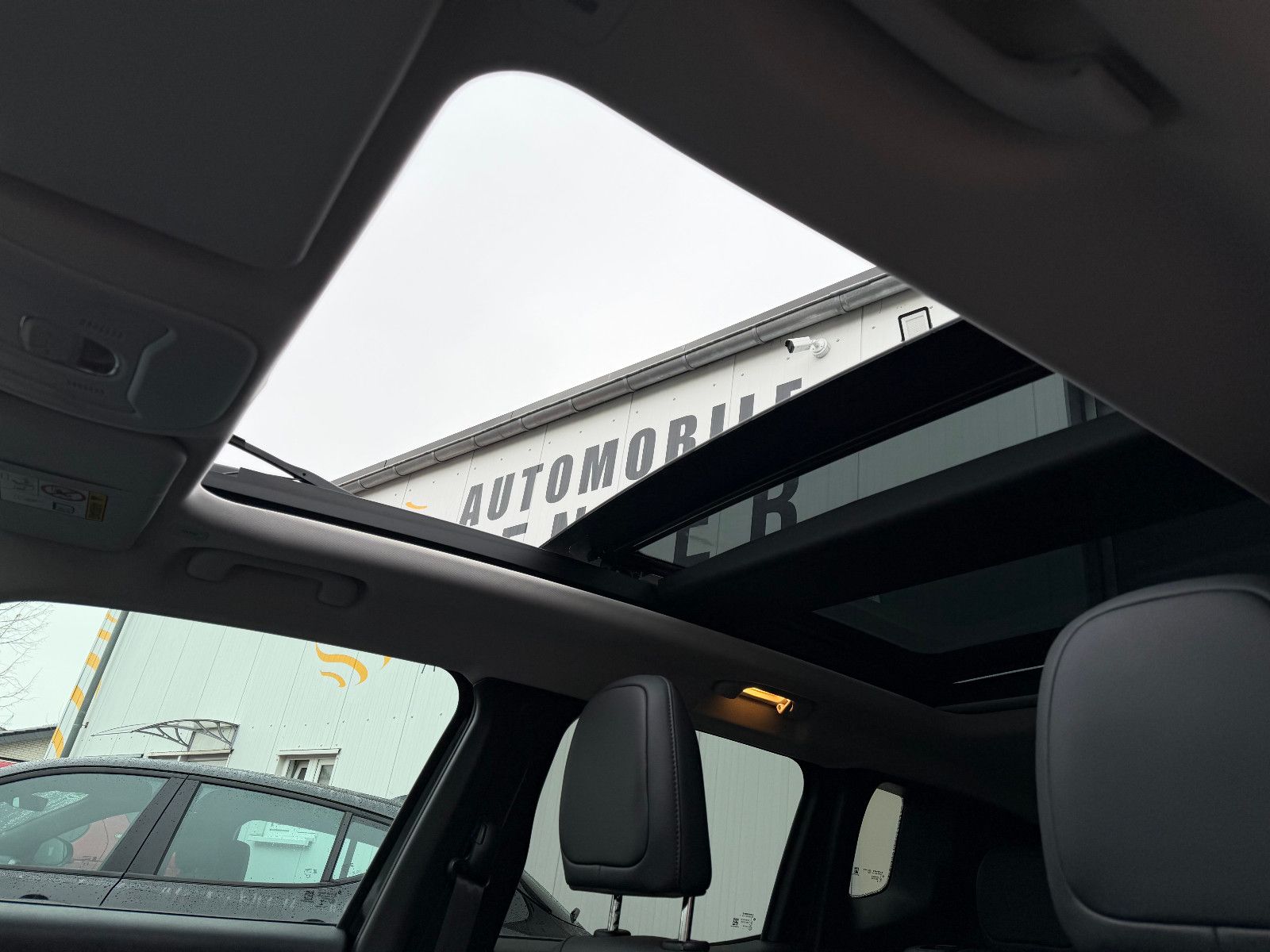 Fahrzeugabbildung Jeep Renegade Longitude Mild-Hybrid FWD/PANO/NAVI/KAM