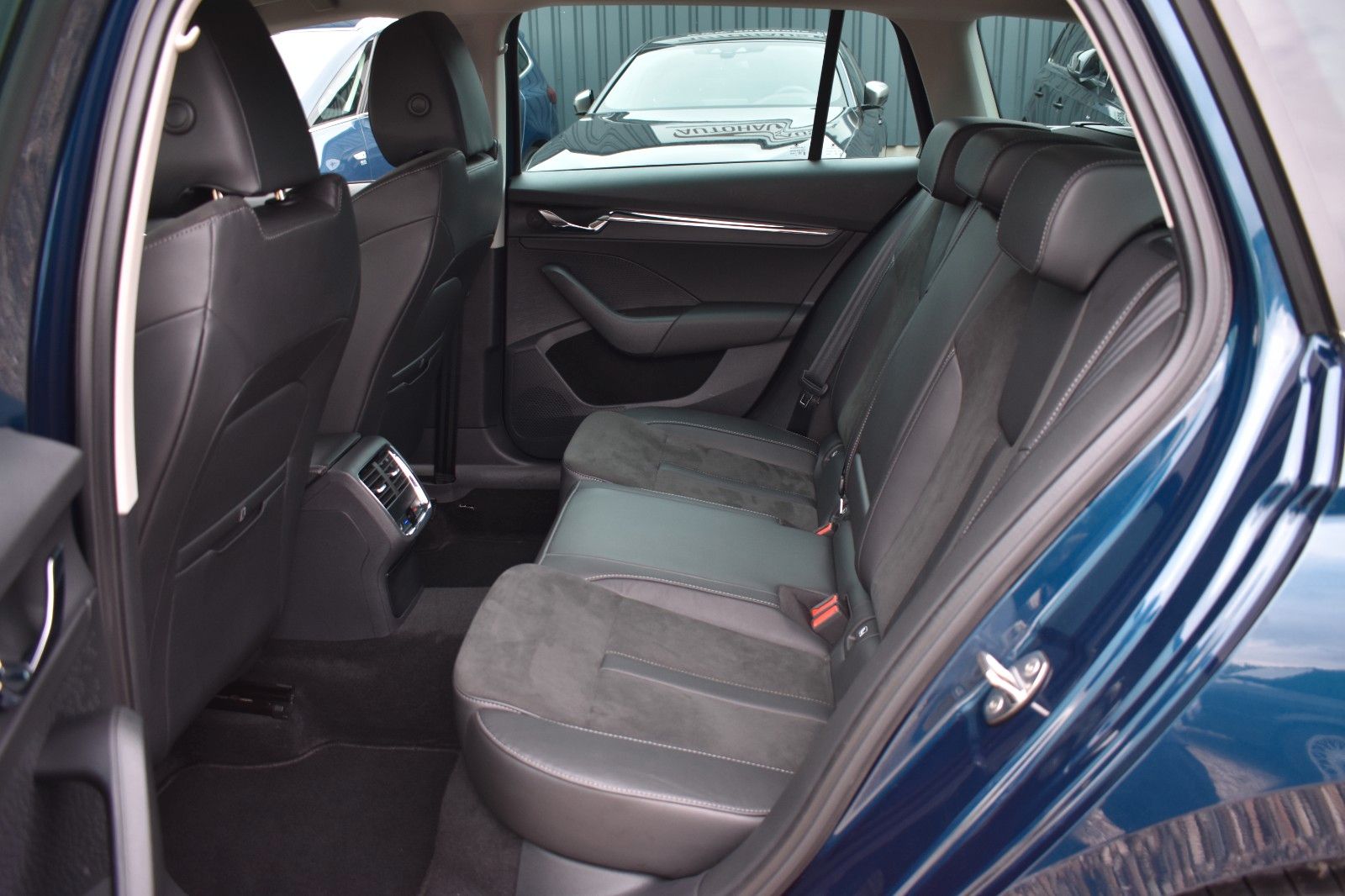 Fahrzeugabbildung SKODA Octavia Combi Style iV