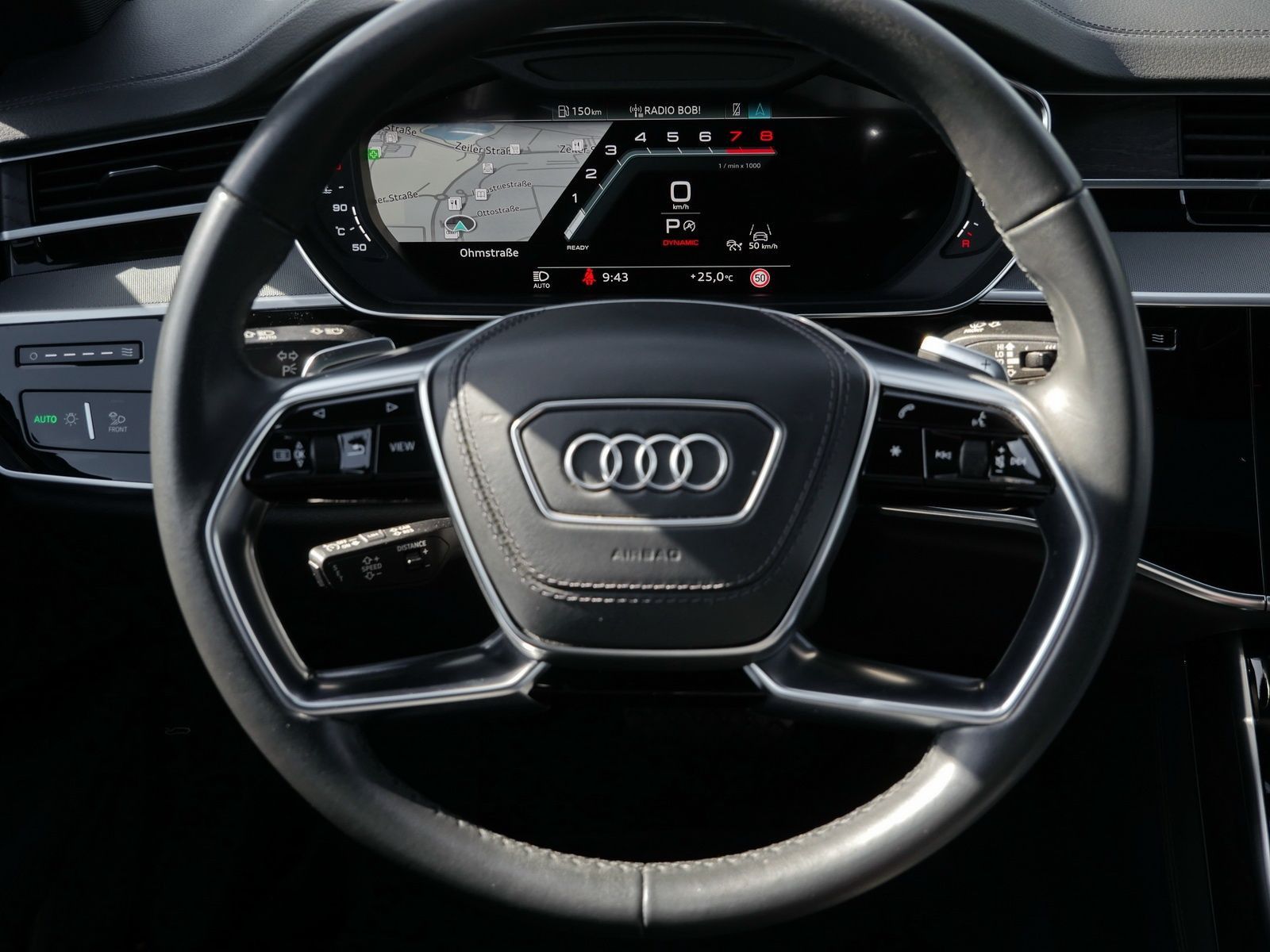 Audi A8 - Bild 9