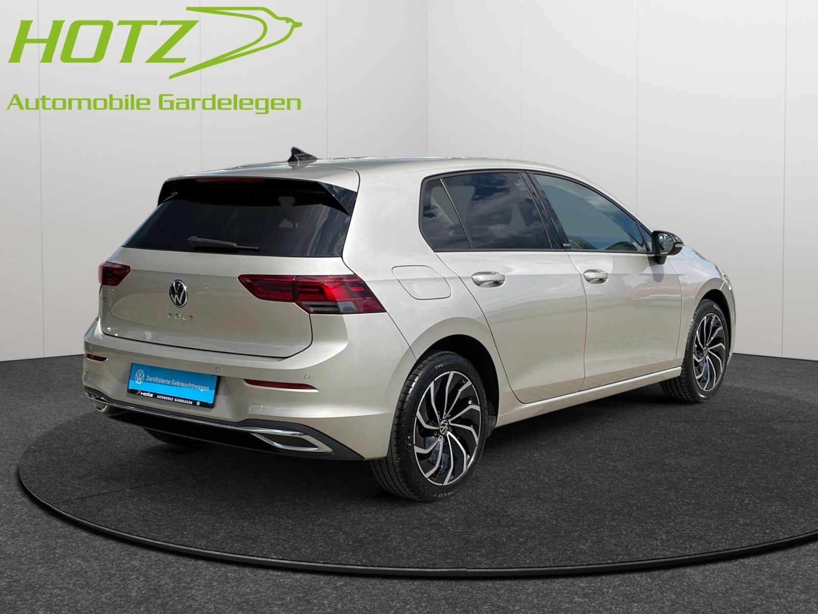Volkswagen Golf VIII 2.0 TDI DSG Move foto 5