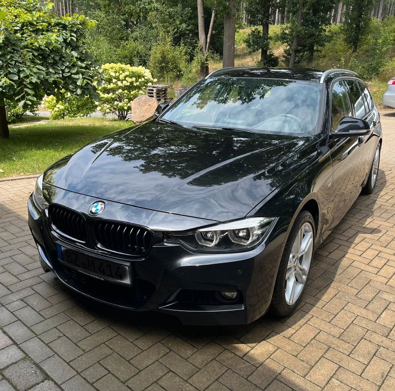 Image of BMW 320