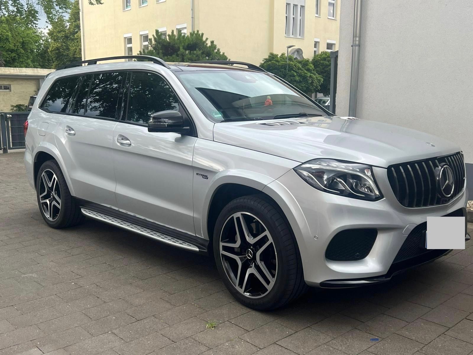 MERCEDES-BENZ GLS 400 4MATIC AMG Line MB Junge Sterne Garantie
