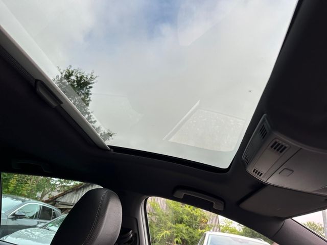 Golf R 4Motion VII 2.0 TSI Xenon Navi Leder Pano