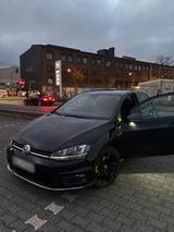 Volkswagen VW Golf 7 R-Line - Volkswagen Golf: 7 R Line