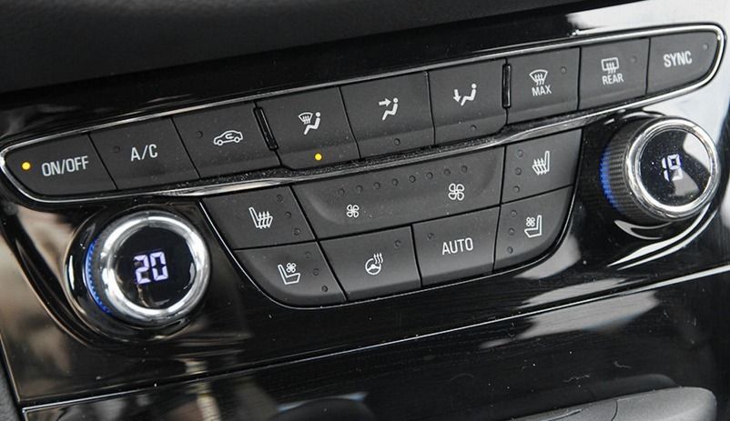Fahrzeugabbildung Opel Astra K 1.4 INNOVATION LEDER MASSAGE LED KAMERA