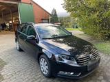 Volkswagen VW Passat 3C Kombi - Volkswagen Passat Kombi 3c mit Benzin-Antrieb