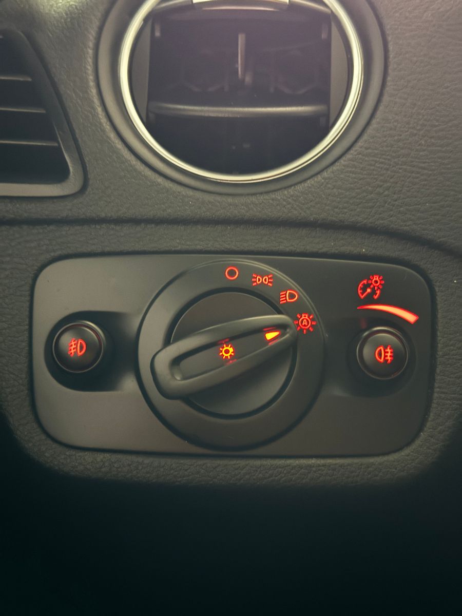 Fahrzeugabbildung Ford S-MAX AUTOMATIK SPORTPAKET TITANIUM X VOLL