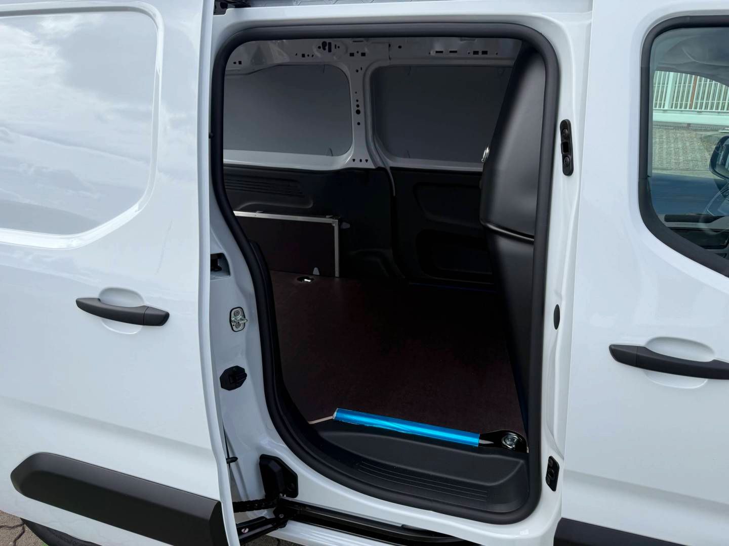 Fahrzeugabbildung Fiat Doblo XL Automatik