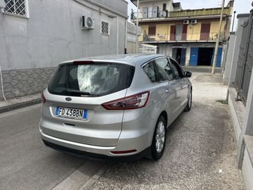 Ford S-Max - 7