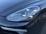 Porsche Cayenne S Diesel Luftfederung Facelift Pano LED - Porsche Cayenne: Facelift