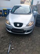 Seat seat altea 1.9 tdi  mit neue Tüf - gebrauchte Seat Alhambra aus dem Jahr 2005