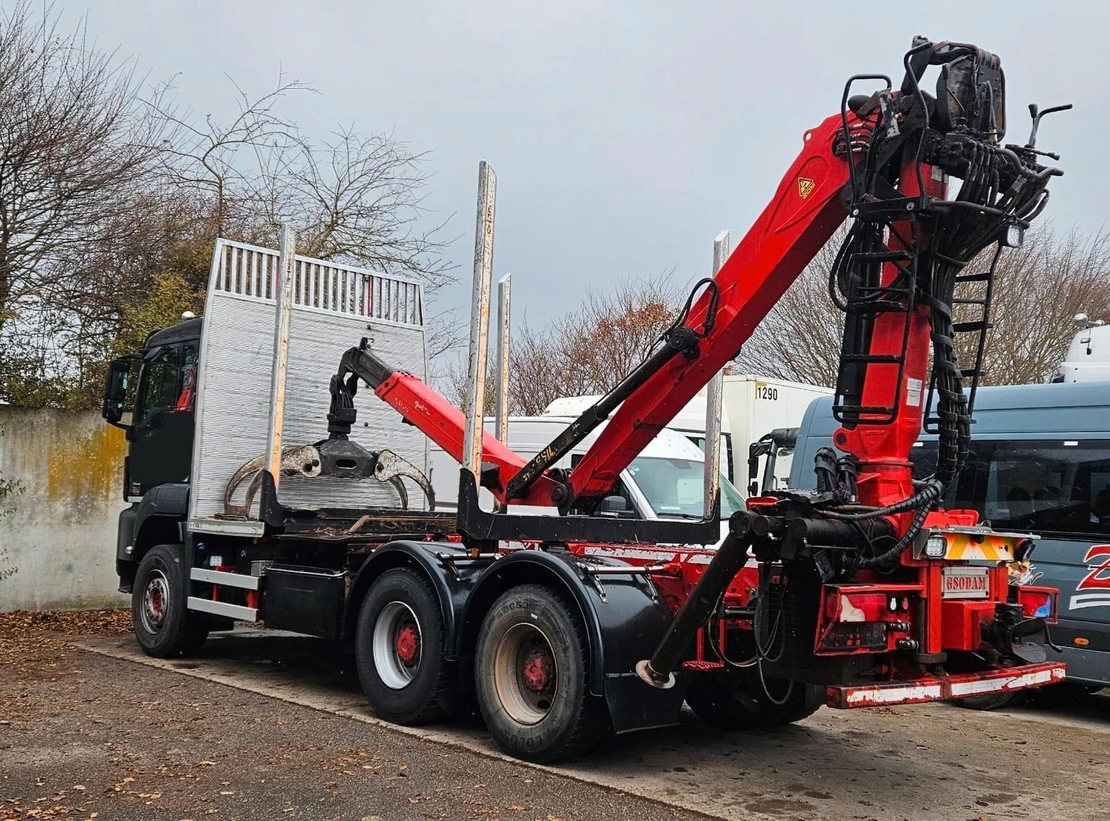 MAN TGS 33 480 Holz-LKW 6x4