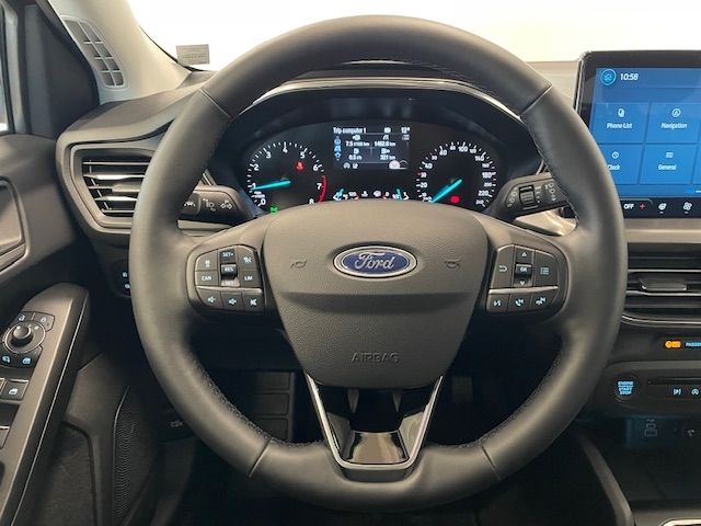 Fahrzeugabbildung Ford Focus Turnier Titanium MHEV LED Kamera Tempomat