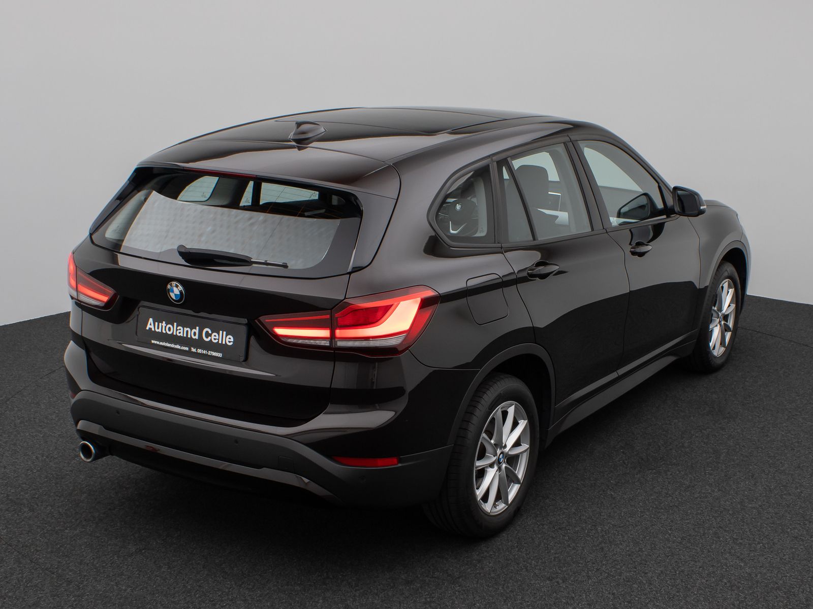 Fahrzeugabbildung BMW X1 sD18i Panorama DAB Navi Geschwindigkeitsreg
