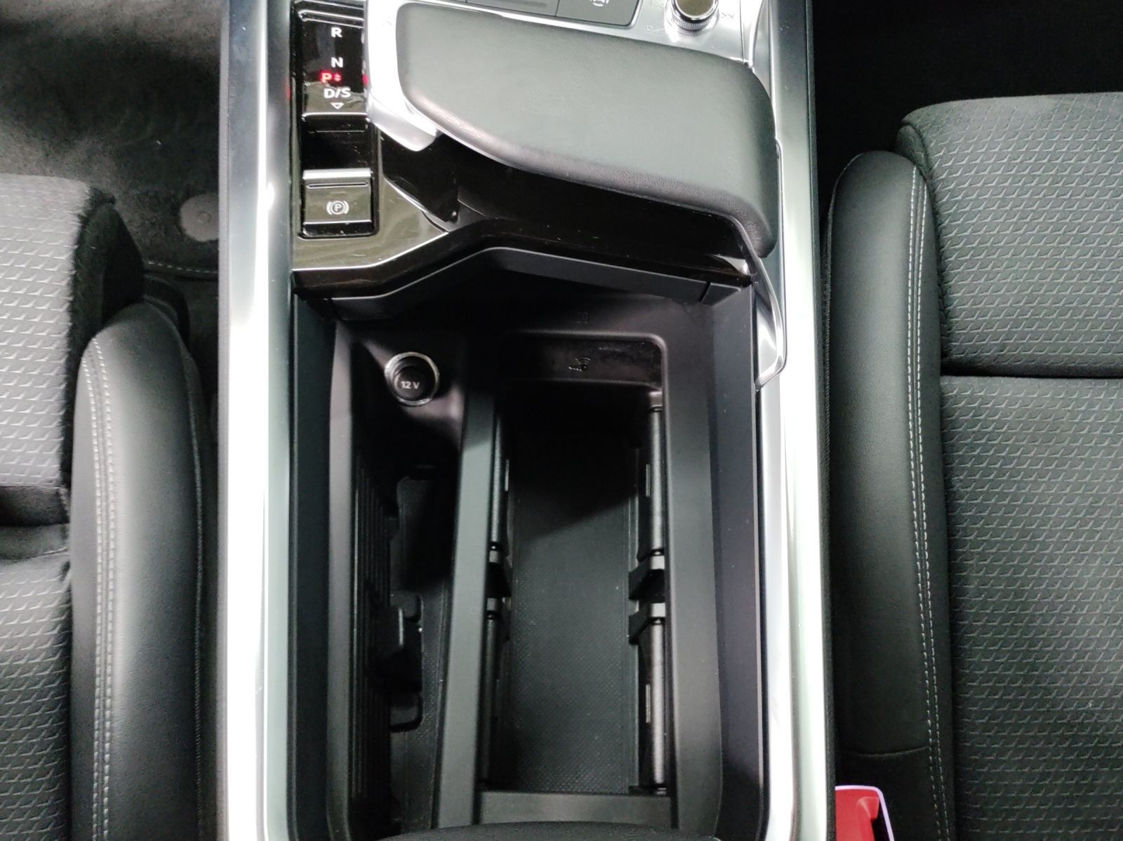 Audi Q8 e-tron - Bild 12